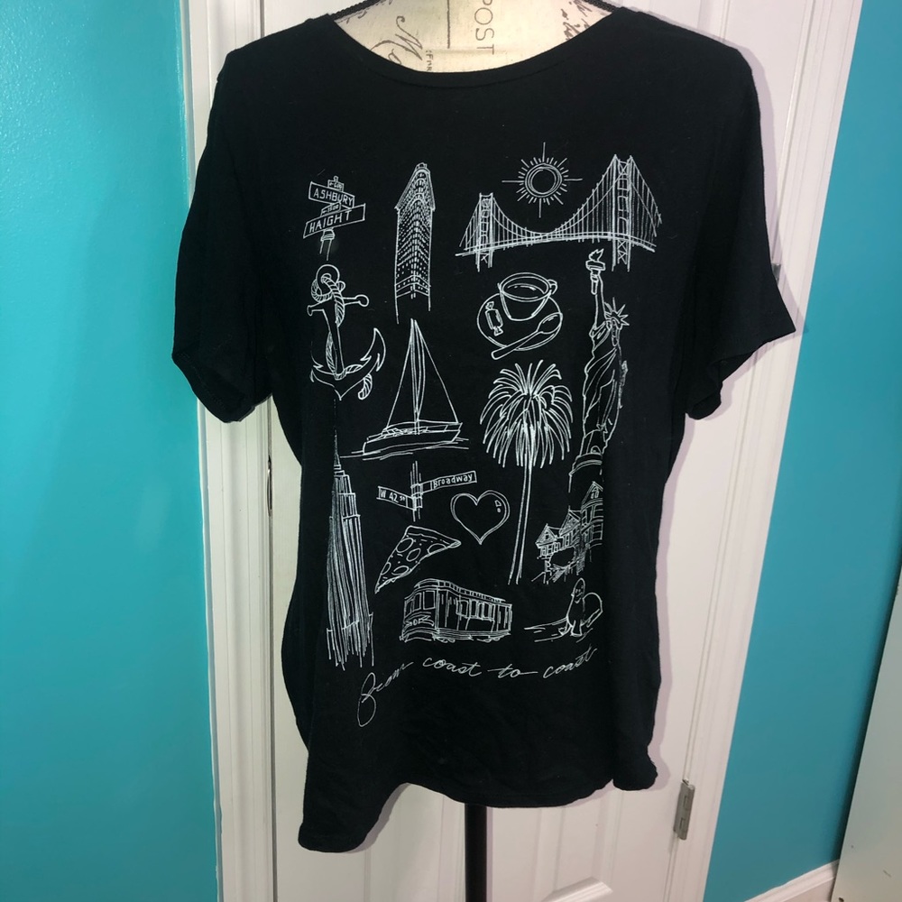 *NWOT* Old Navy Graphic Tee Shirt